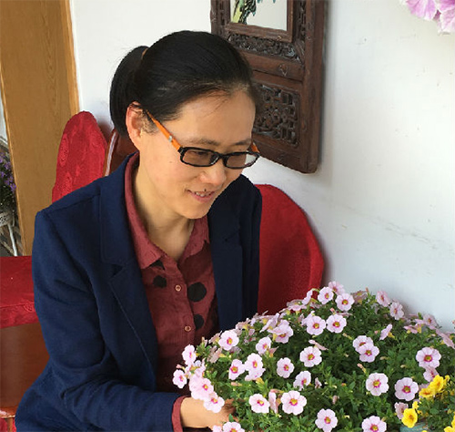 宜兴紫砂壶名家何叶 宜兴紫砂壶名家何叶