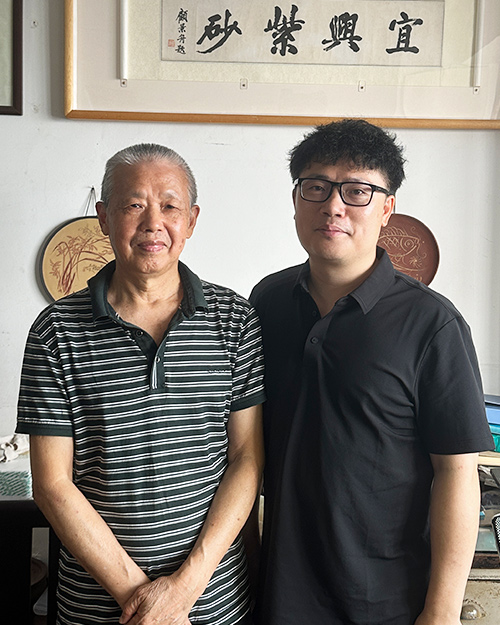 高子墨与顾景舟弟子赵江华大师合影