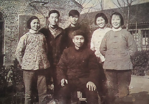 朱可心大师和弟子曹婉芬、李碧芳等合影
