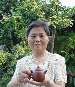 紫砂名家李碧芳