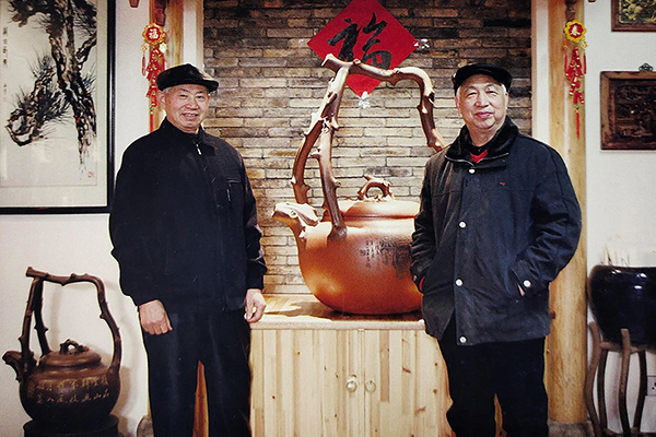 范洪泉和顾绍培大师在品泉斋