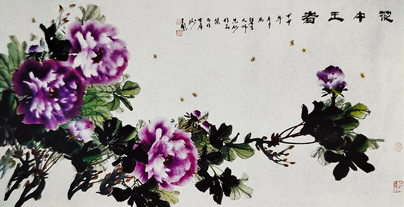 王枫为李碧芳作画《花中王者图》