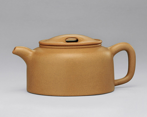 裴石民制牛盖莲子壶拍卖成交价格