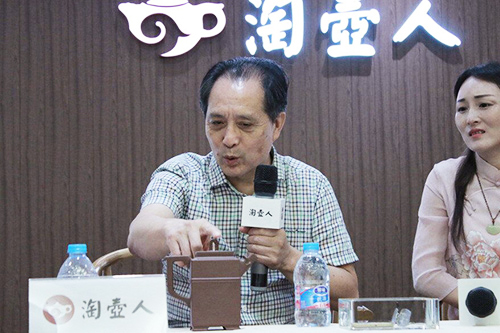 邵顺生大师在淘壶人讲堂说紫砂壶创作