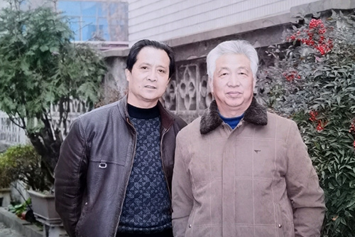 邵顺生与恩师顾绍培大师合影