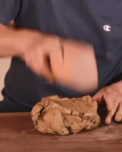 史宝林手工制作紫砂壶1