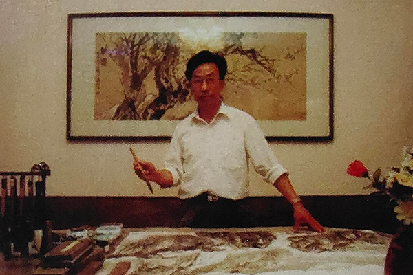 谭泉海大师在绘画