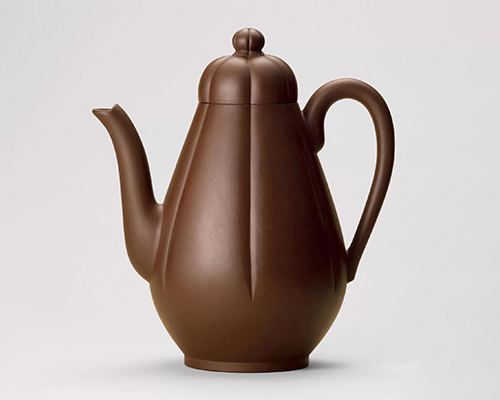 王寅春制紫泥高梅壶拍卖行情价格