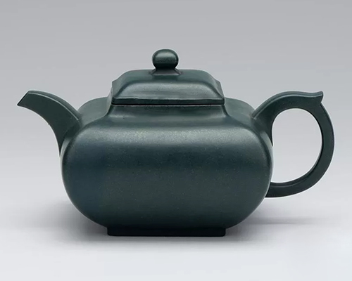 王寅春制鼓腹四方壶拍卖行情价格