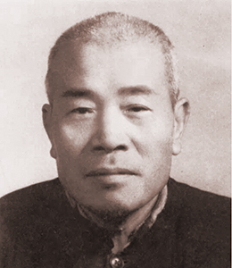 紫砂老艺人王寅春