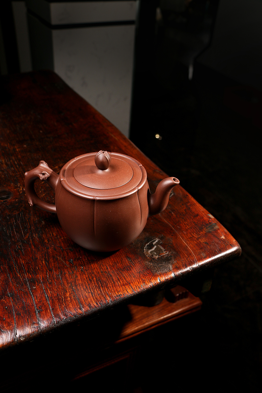 名家何挺初作品《栀子花茶具(九头套组)》