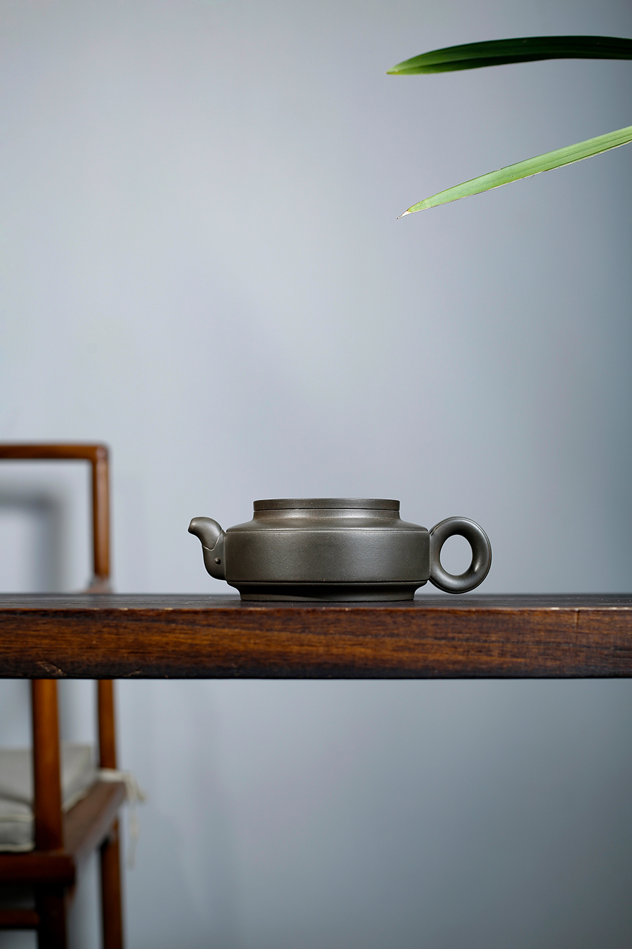 名家刘建平作品《夔龙拱璧壶》