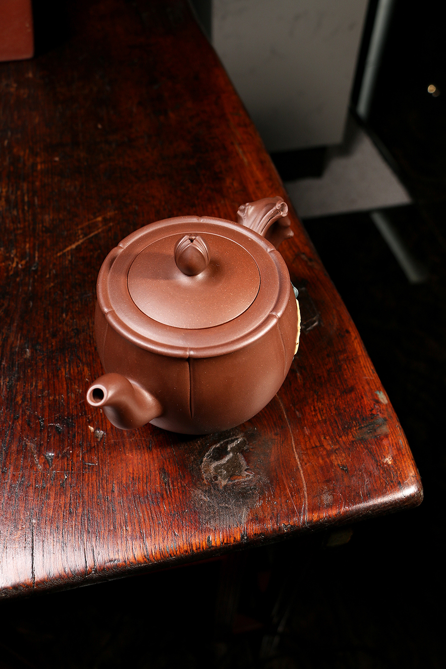 名家何挺初作品《栀子花茶具(九头套组)》