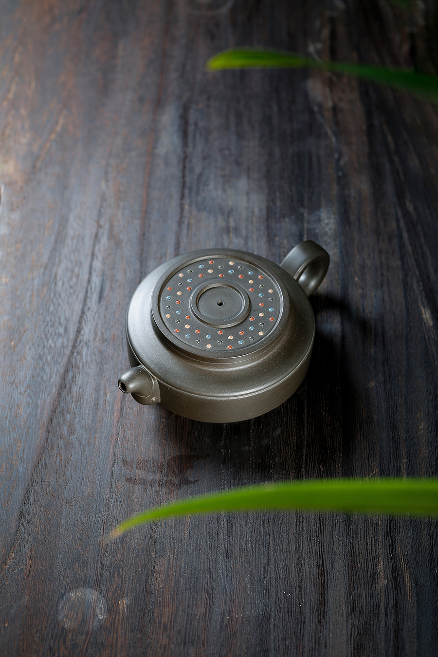 名家刘建平作品《夔龙拱璧壶》