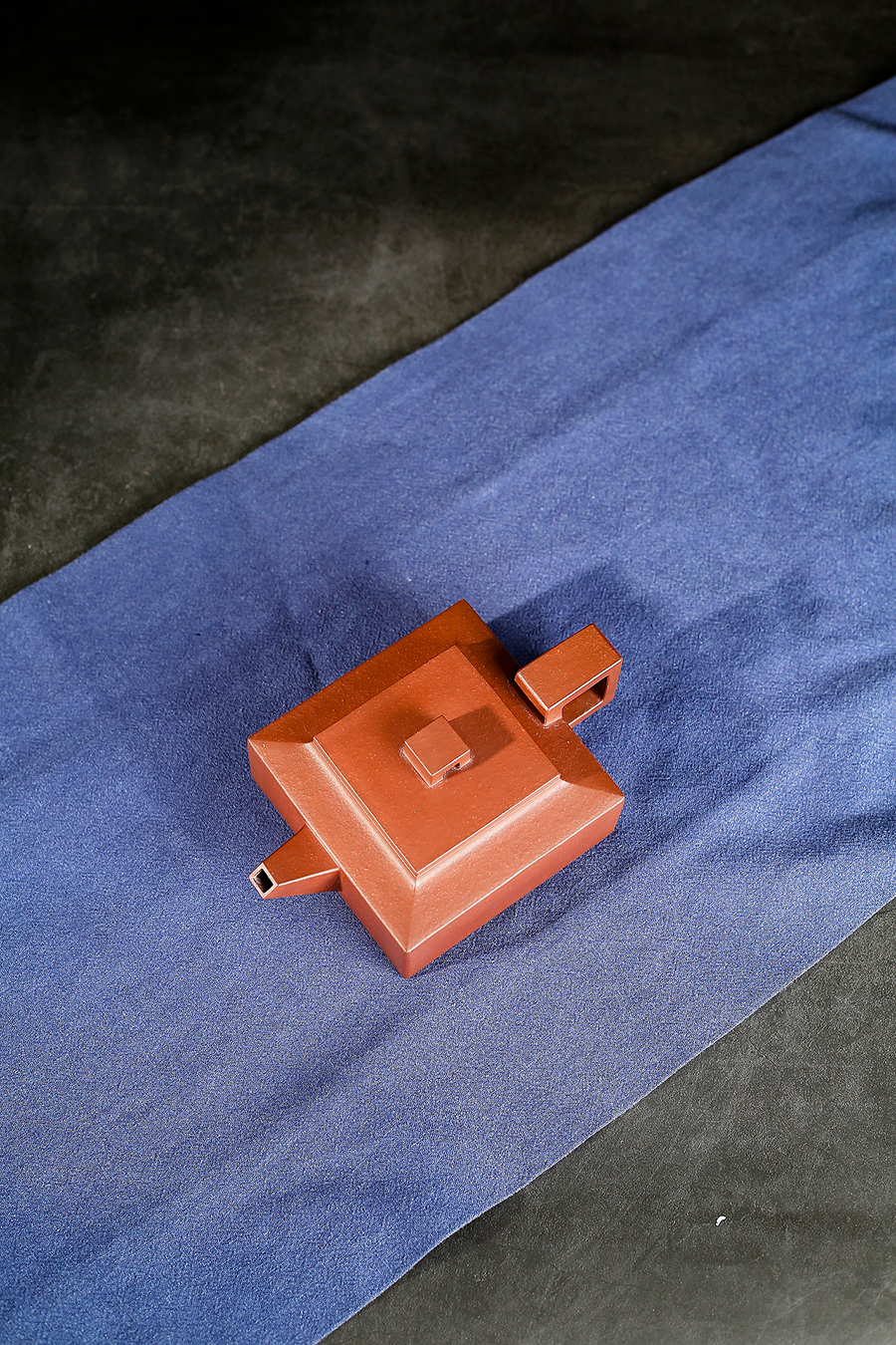 名家顾绍培作品《方山逸士》