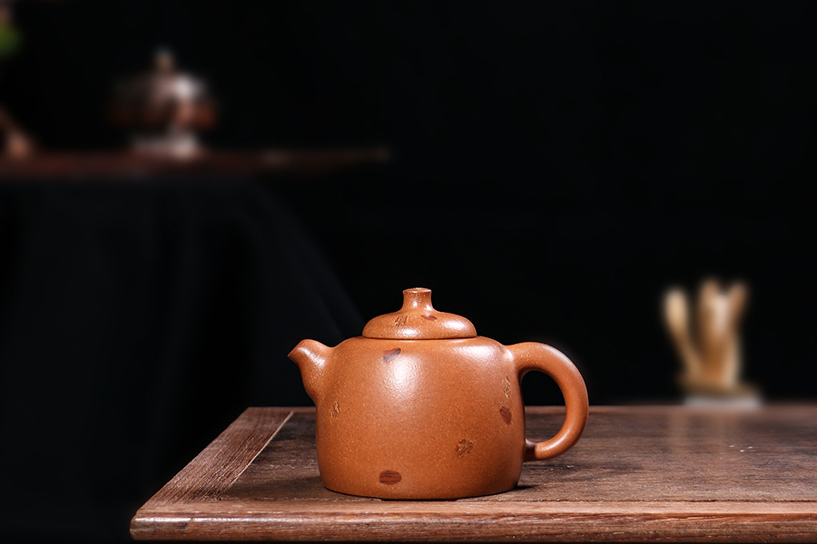 名家吕俊杰作品《百纳》