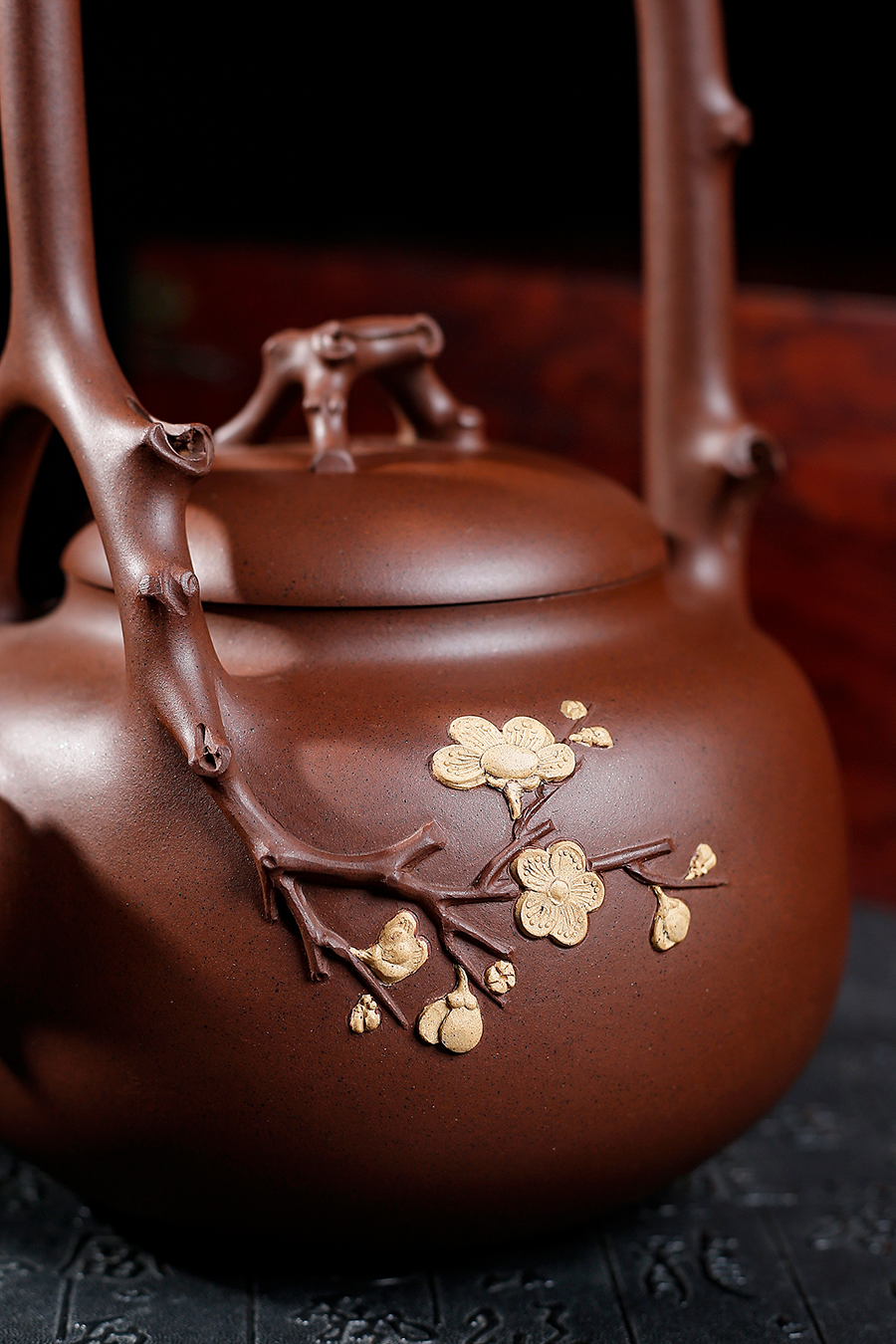 名家曹婉芬作品《全手梅花大提梁》