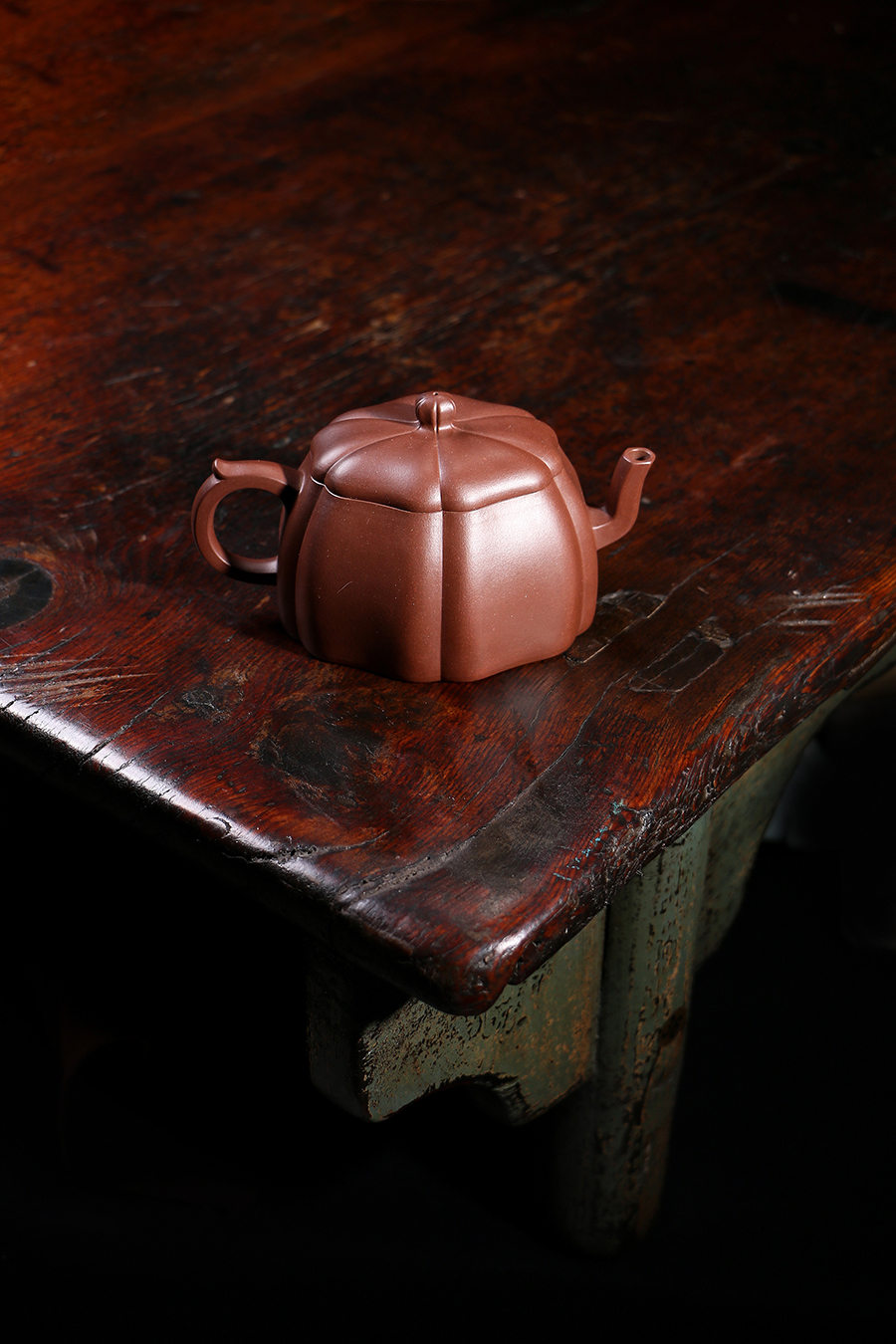 名家高旭峰作品《葵伴》