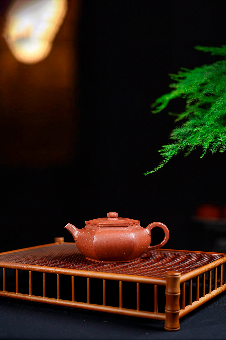 名家华健作品《大彬六方茗壶》