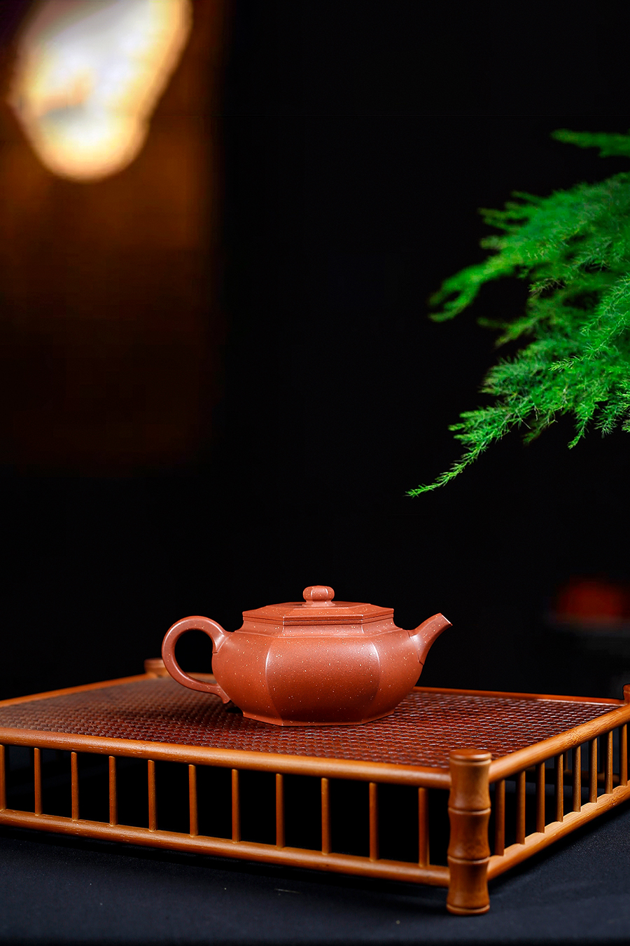 名家华健作品《大彬六方茗壶》