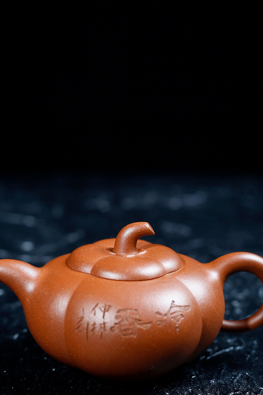 名家姚志泉作品《全手海棠壶(鲍仲梅书铭)》