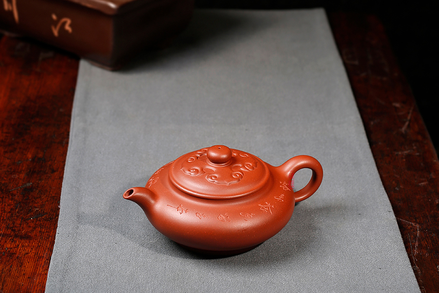 名家黄自英作品《如意》