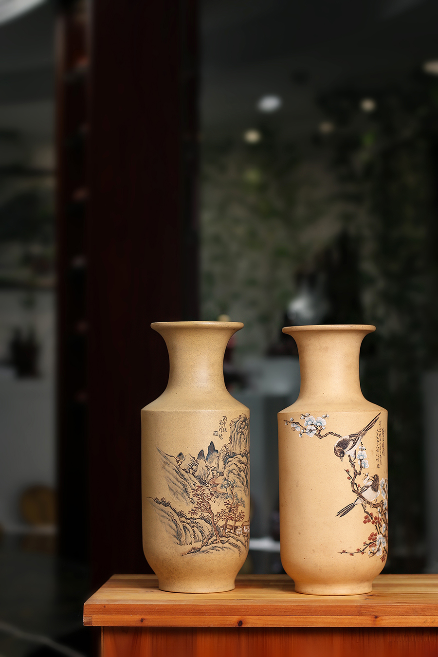 名家任淦庭《粉浆赏瓶(对)》