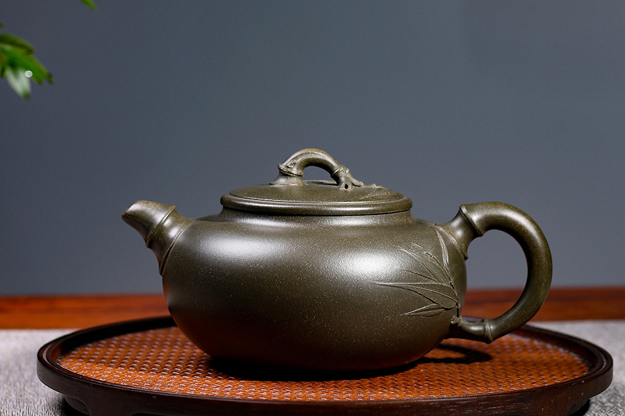 名家周菊英作品《大竹韵》