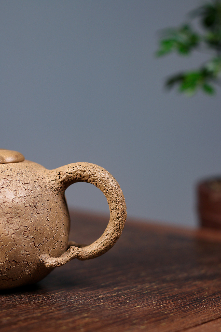 名家陈国良作品《供春(薄胎)》