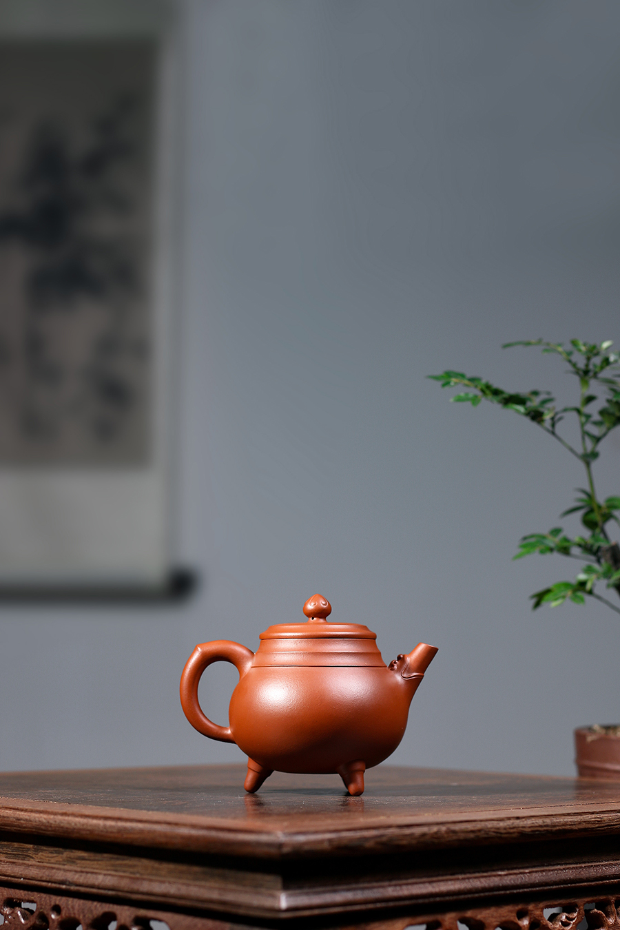 名家吴亚萍作品《如意鼎(汪寅仙监制)》