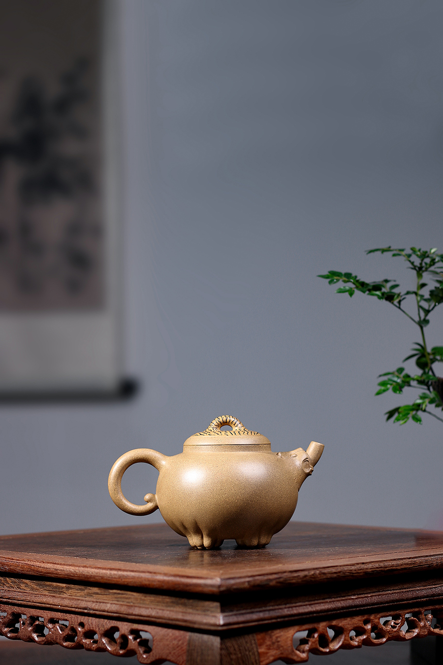 名家陈国良作品《虎虎生风(薄胎)》