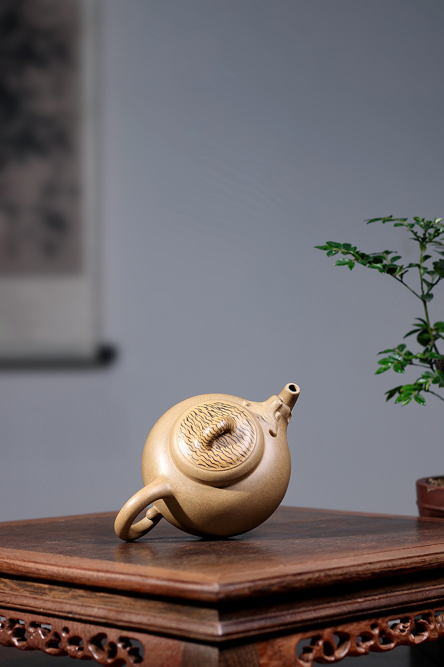 名家陈国良作品《虎虎生风(薄胎)》