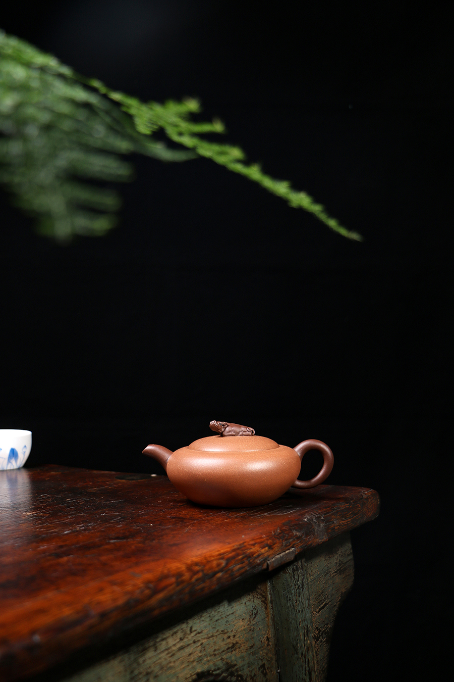 名家陈岩作品《全手卧牛》