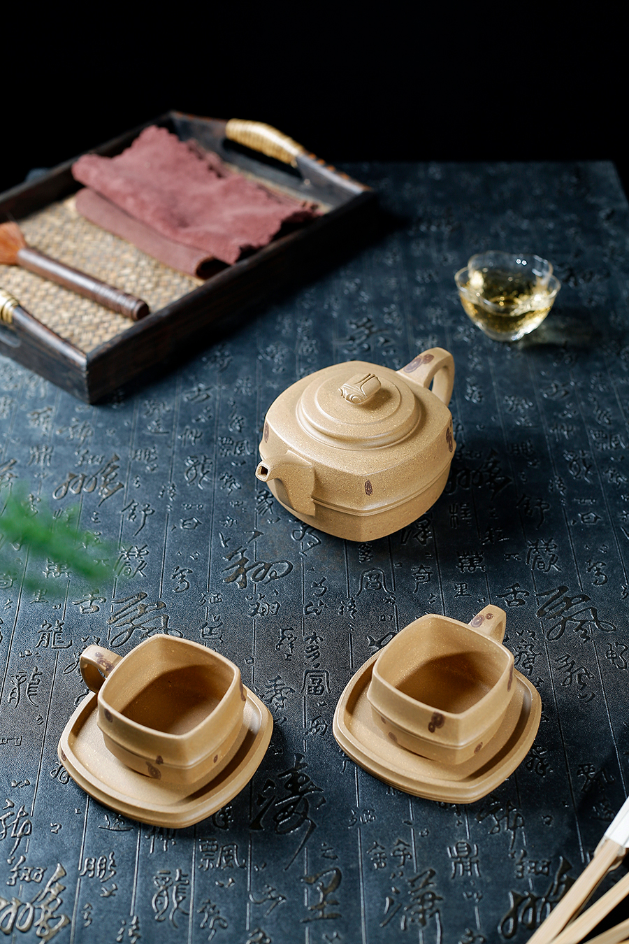 名家承健作品《五件套君玉壶》