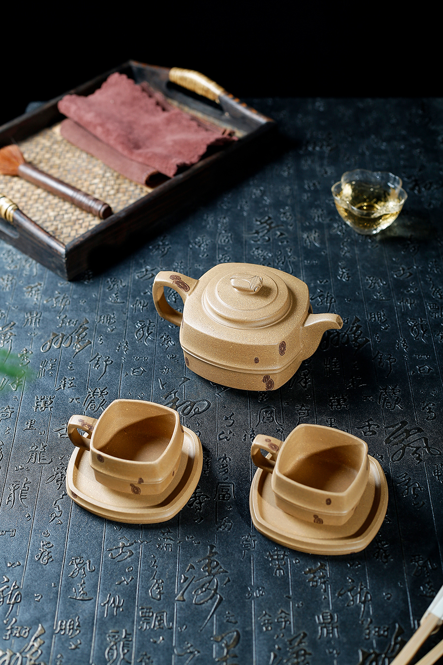 名家承健作品《五件套君玉壶》