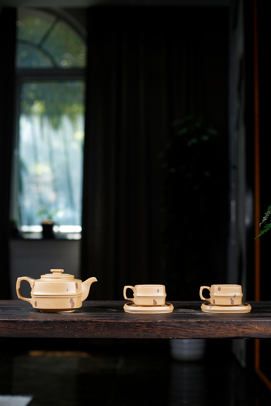 名家承健作品《五件套君玉壶》