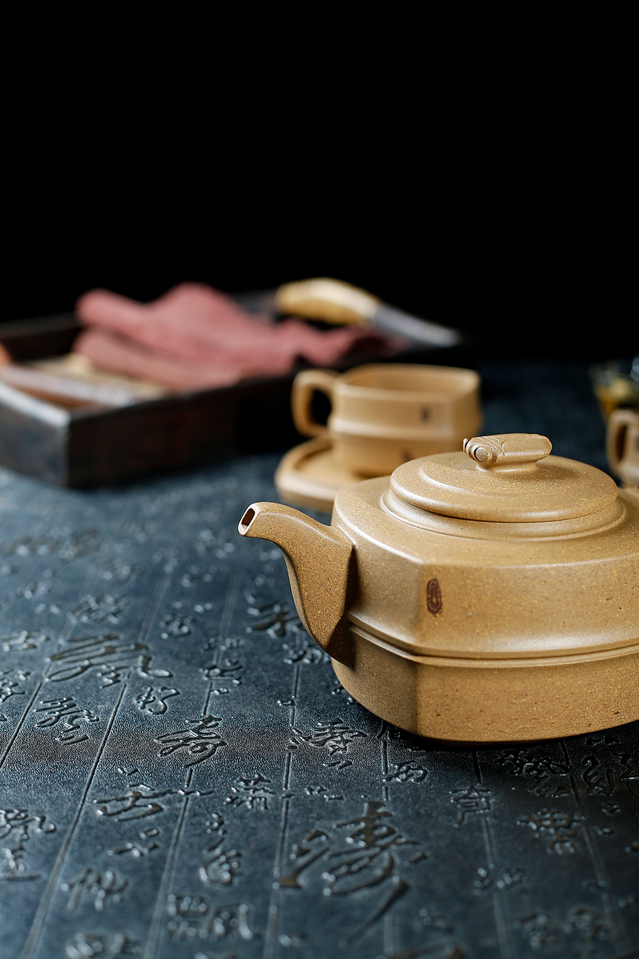 名家承健作品《五件套君玉壶》