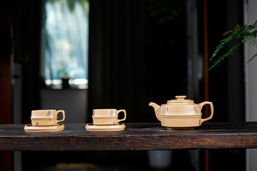 名家承健作品《五件套君玉壶》