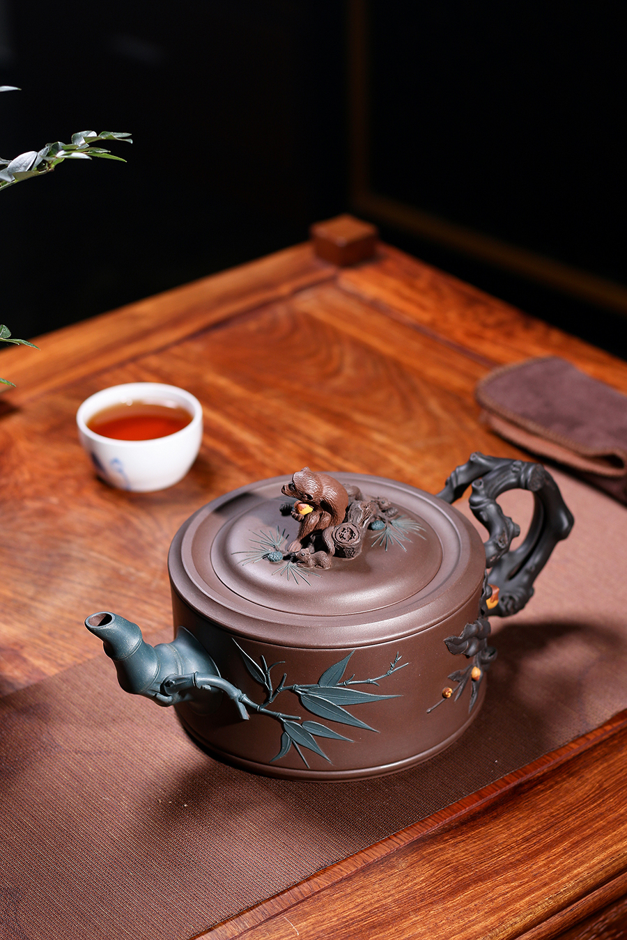 名家顾道荣作品《祝寿》