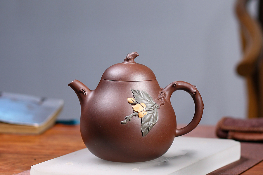 名家姚志源作品《束腰高梨》