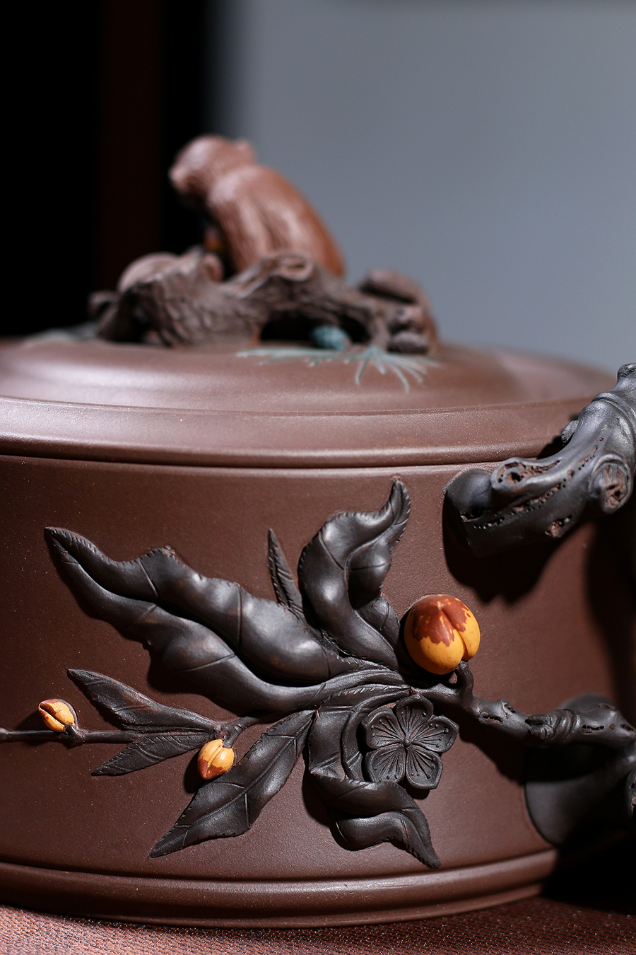 名家顾道荣作品《祝寿》