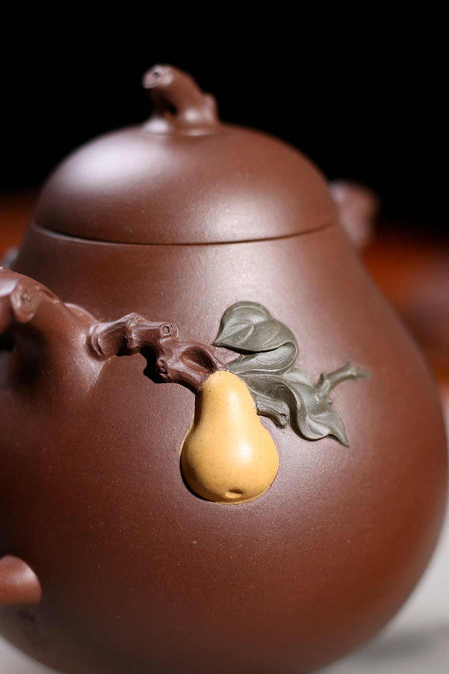 名家姚志源作品《束腰高梨》