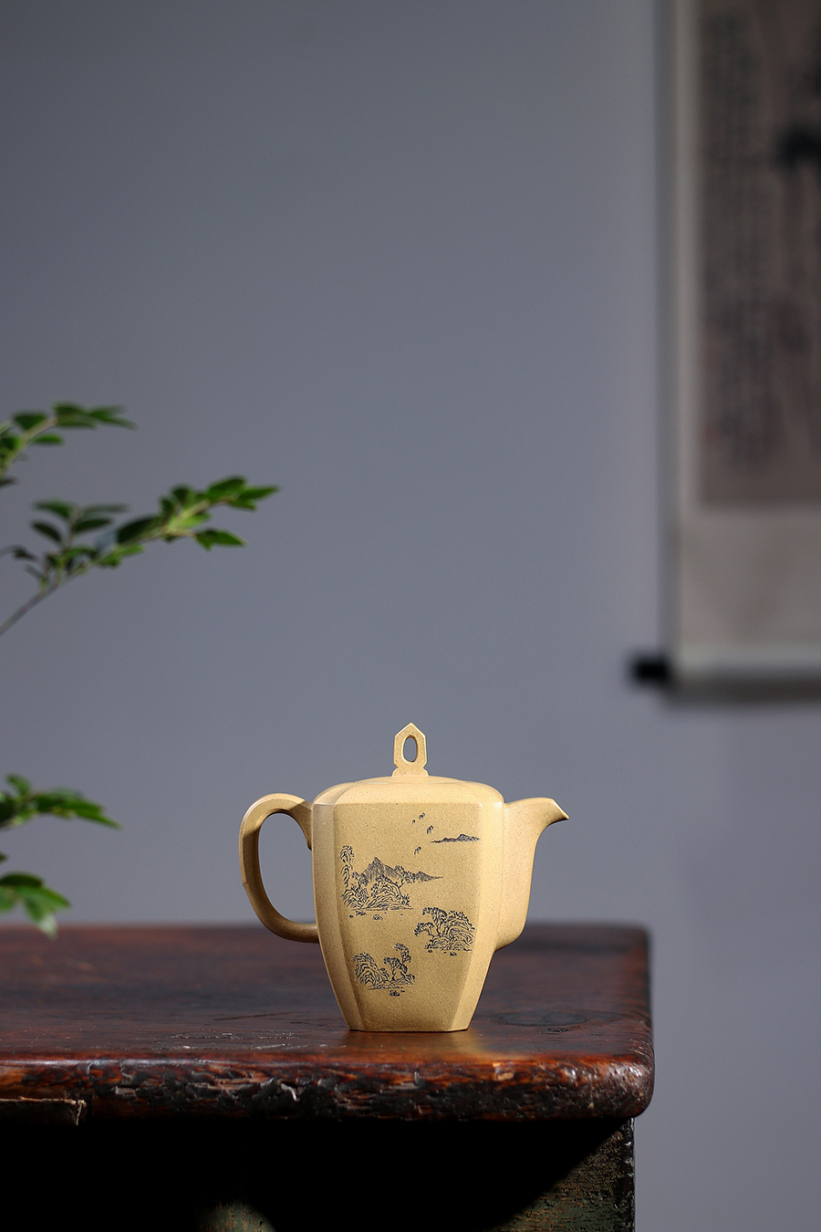 名家范建华作品《宝方抽角》