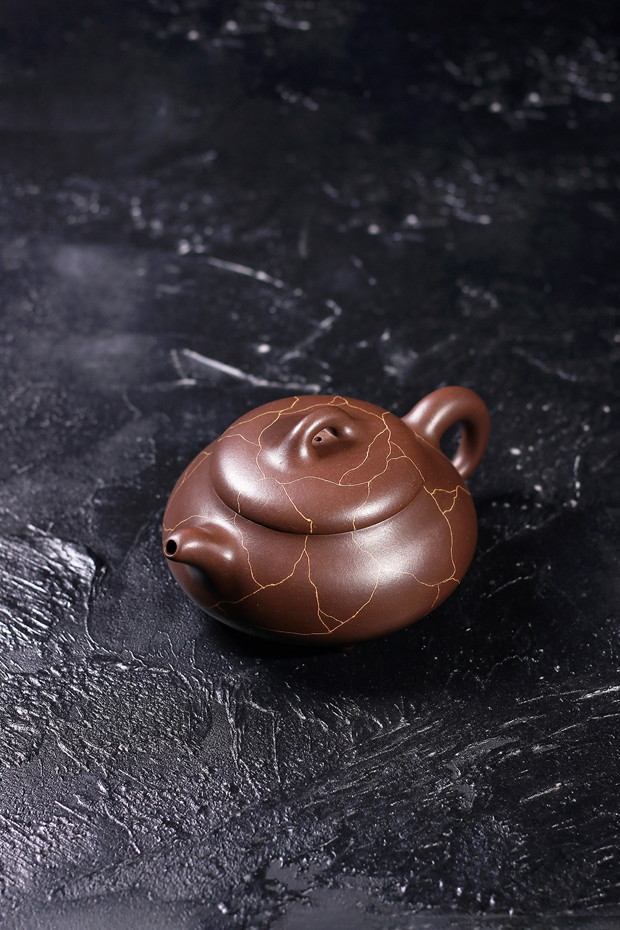 名家吕尧臣作品《金丝石瓢》