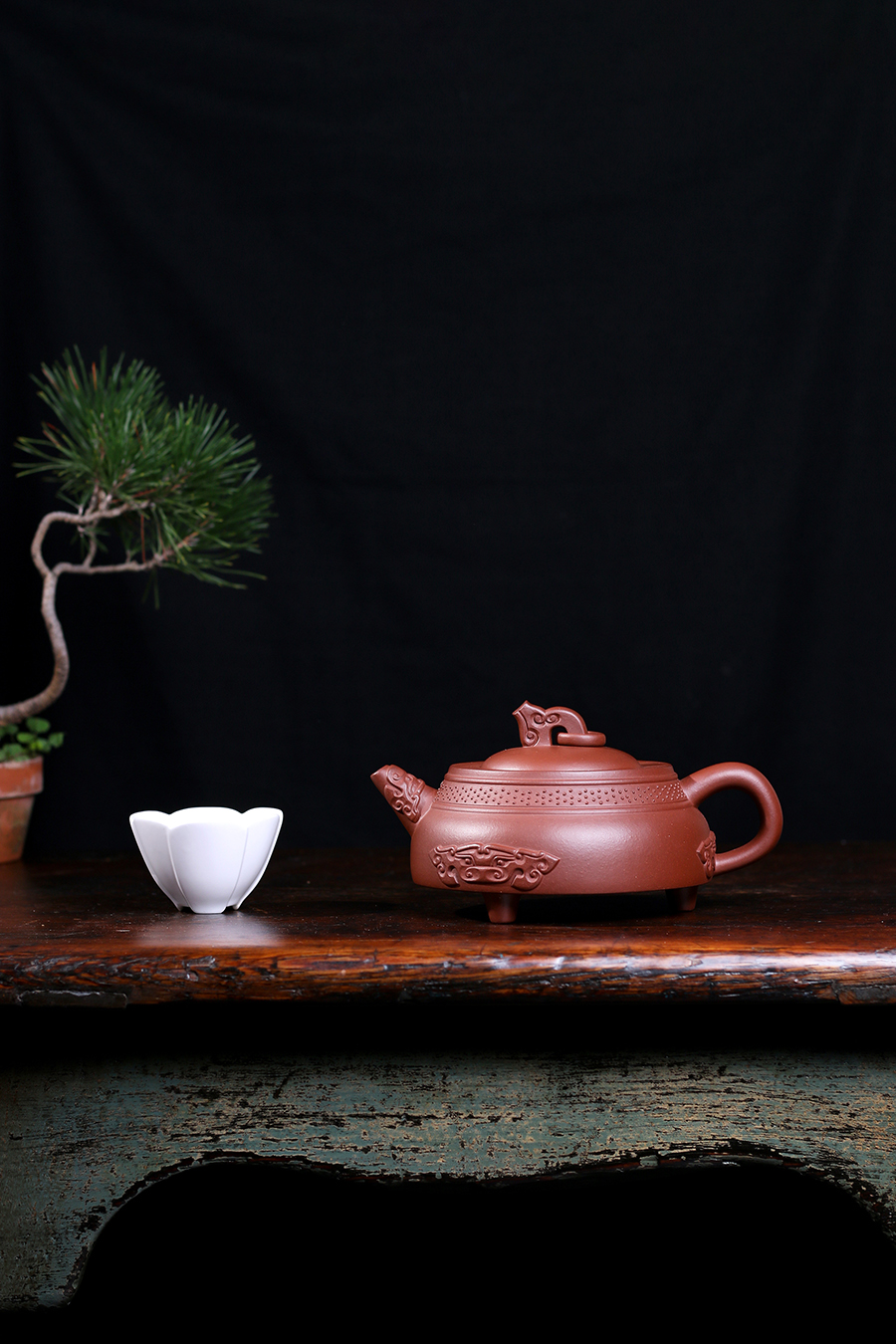 名家曹亚麟作品《玉趣》