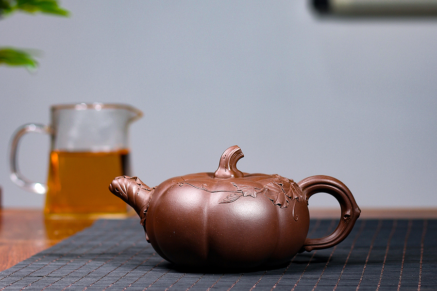 名家陈国良作品《南瓜(薄胎)》