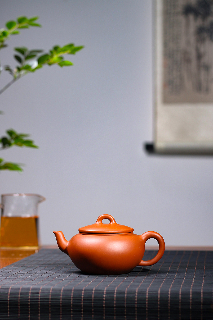 名家吴东元作品《古泉壶》