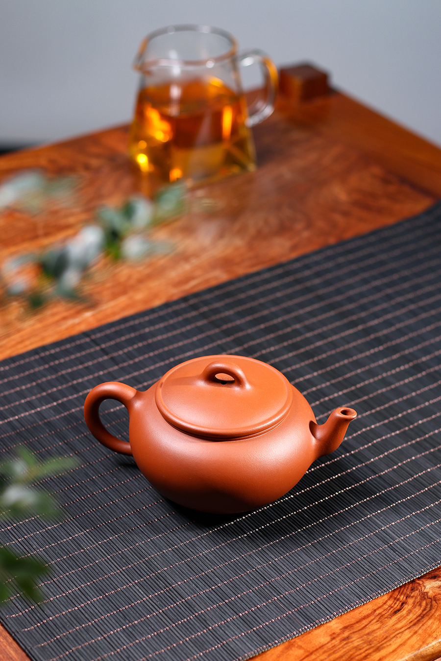 名家吴东元作品《古泉壶》