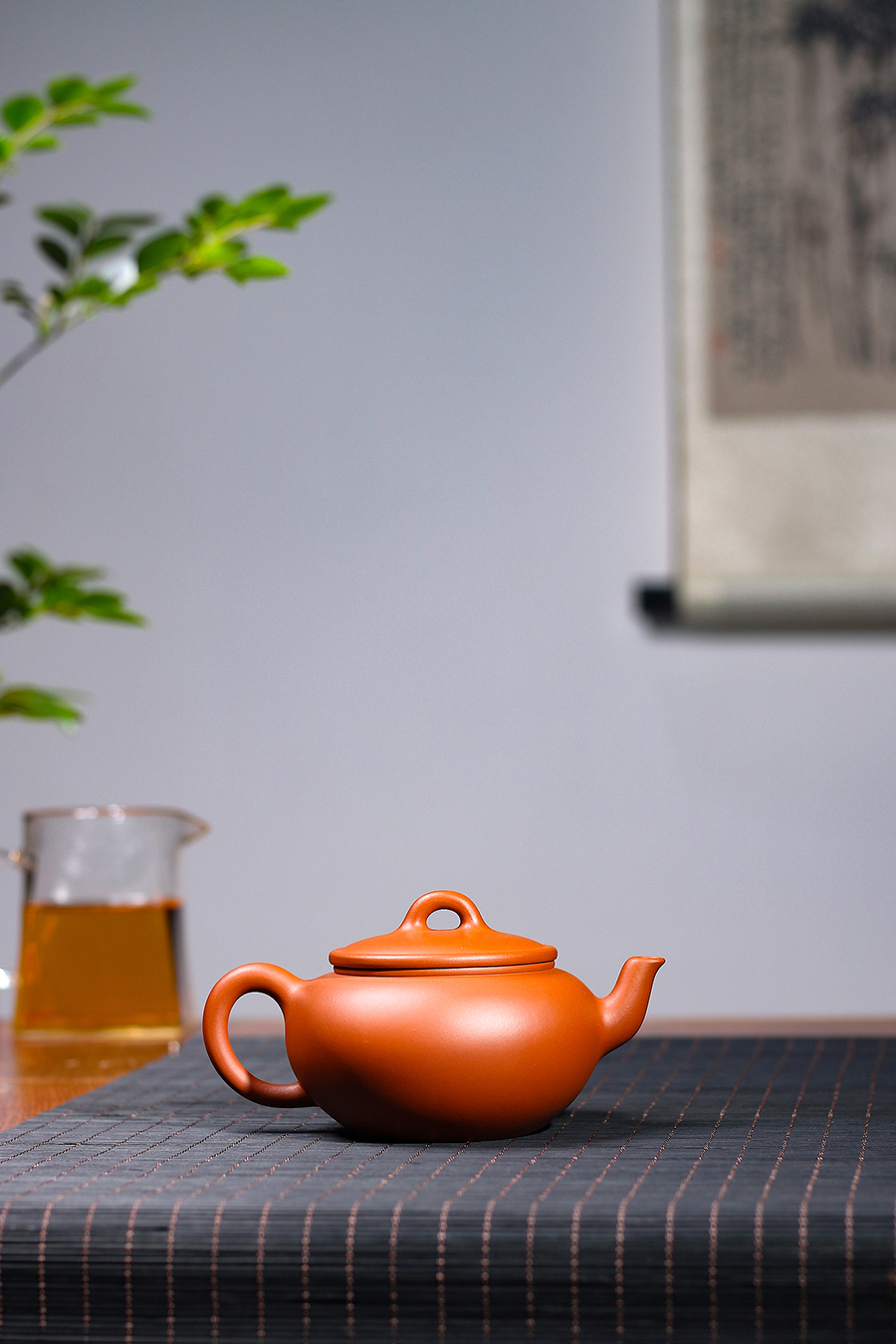 名家吴东元作品《古泉壶》