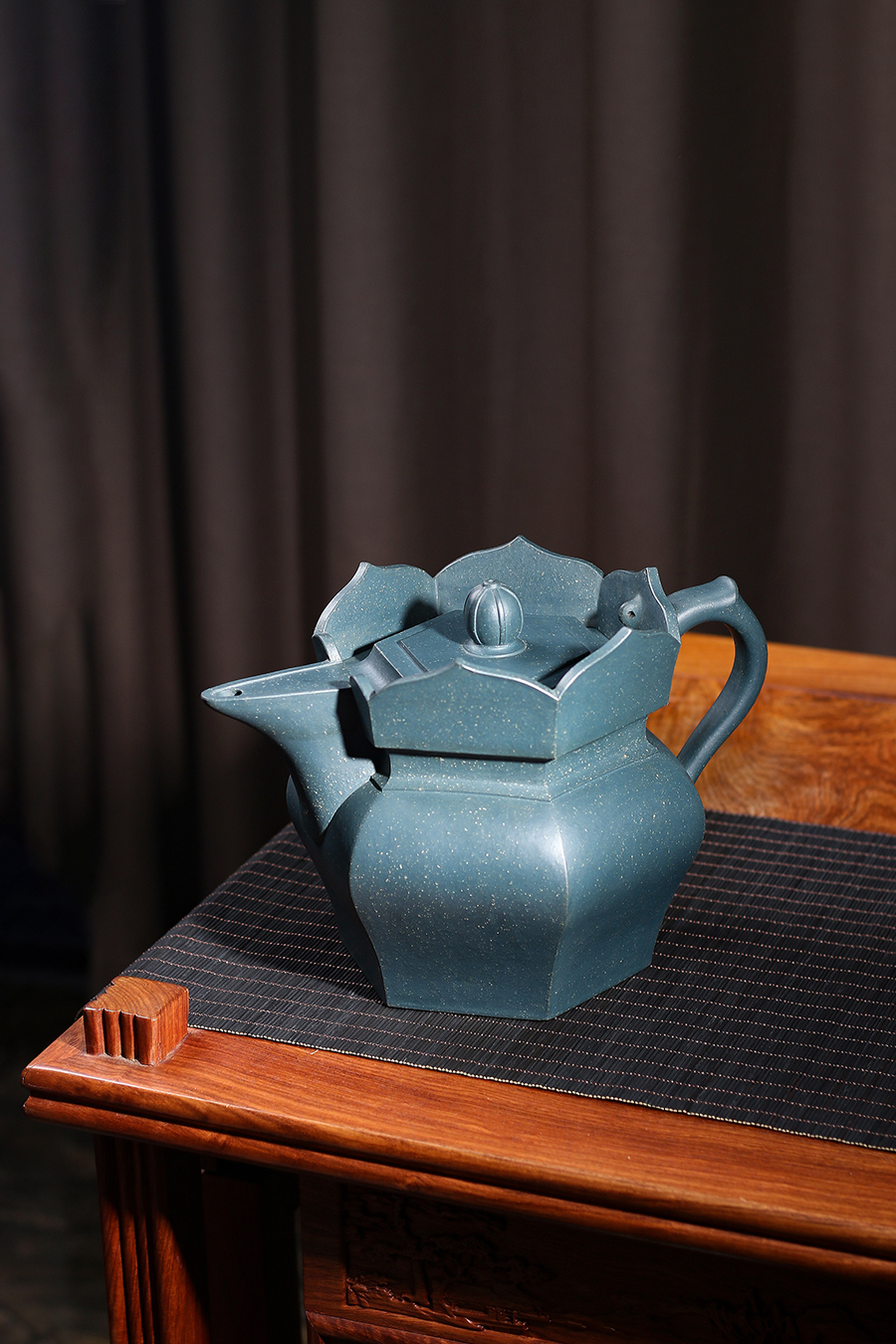 名家曹婉芬作品《大彬僧帽(孤品)》